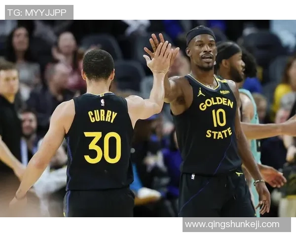 开拓者与勇士激战四月十九日季后赛精彩回顾与分析